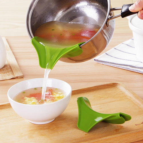 Entonnoir à soupe en silicone  / Silicone Soup Funnel Kitchen Gadget Tools